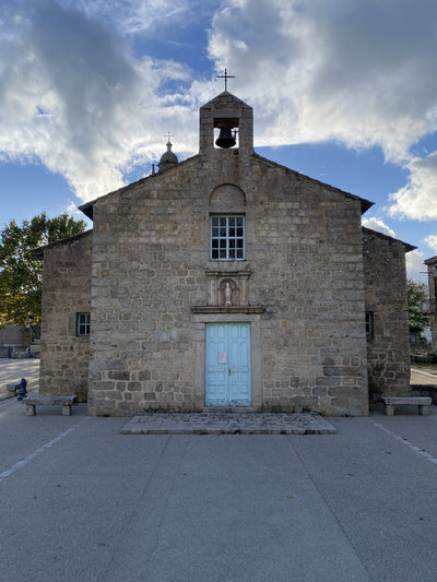 Kerk in Aullene